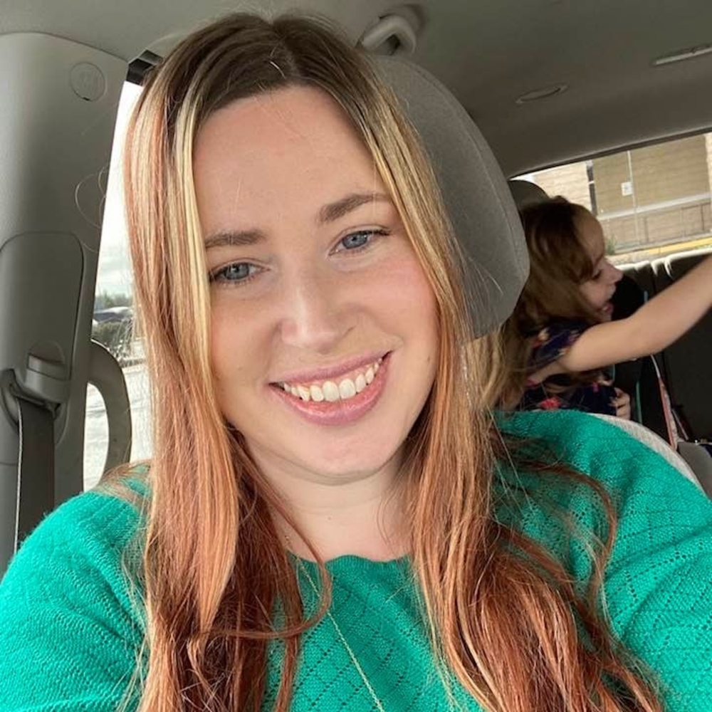 Meet your Posher, Stephanie